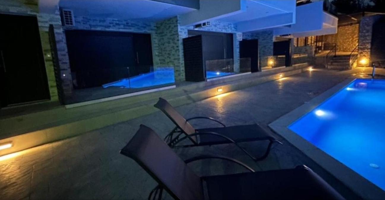 Amelia Luxury Suite Nikiana Exterior photo