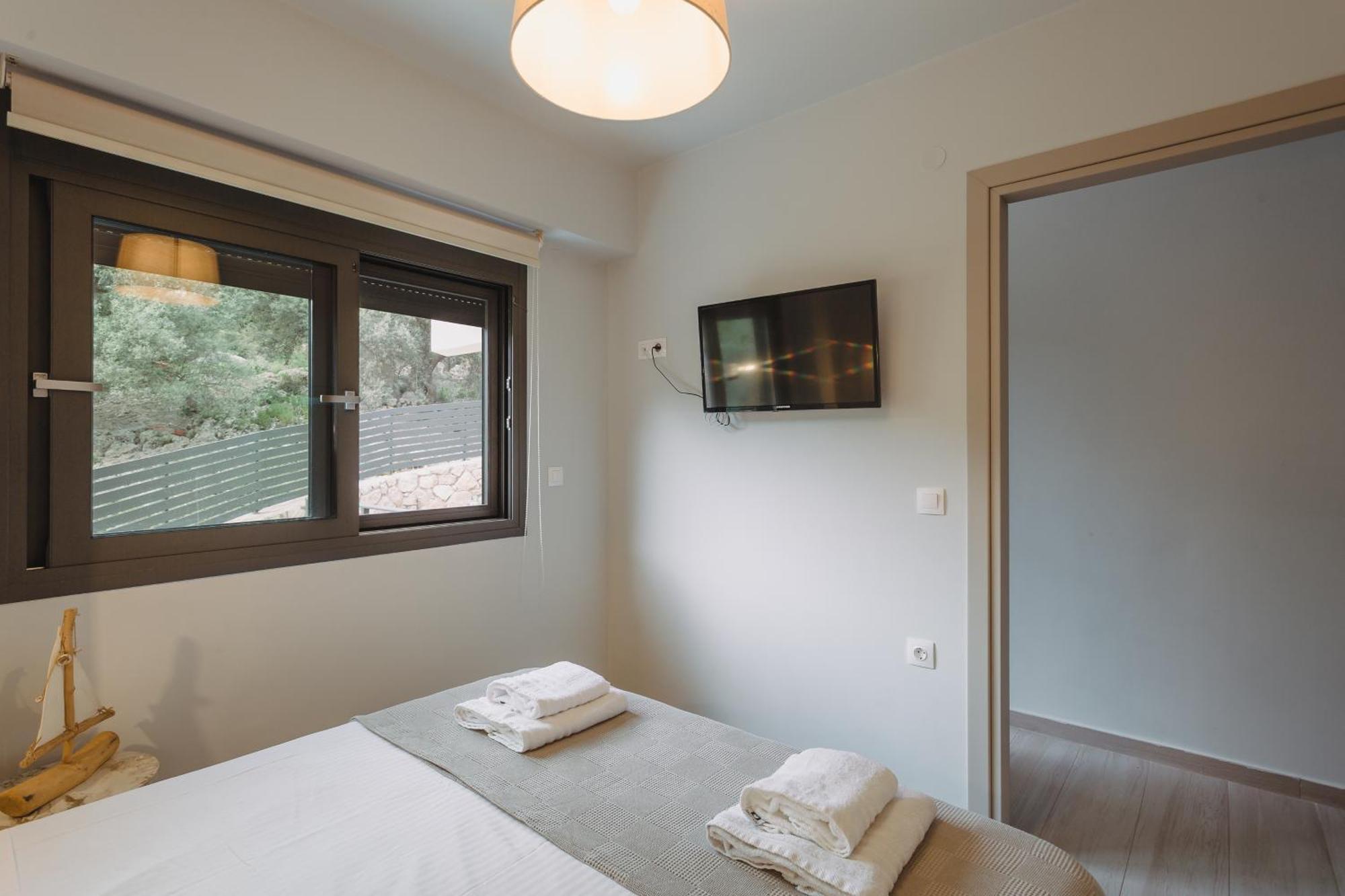 Amelia Luxury Suite Nikiana Exterior photo